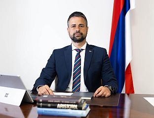 СУТРА У БАЊАЛУЦИ КОНФЕРЕНЦИЈА ЗА НОВИНАРЕ АМИЏИЋА И ПРЕДСТАВНИКА ОРГАНИЗАЦИЈЕ АМПУТИРАЦА