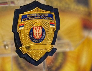НИШЛИЈА ПИЈАН И БЕЗ ДОЗВОЛЕ ВОЗИО МОПЕД У СУПРОТНОМ СМЈЕРУ