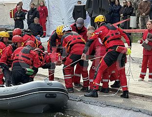 РЕАЛИЗОВАНА ВЈЕЖБА СПАСАВАЊА НА ВОДИ И У ВАНРЕДНИМ СИТУАЦИЈАМА