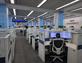 ВЈЕШТАЧКА ИНТЕЛИГЕНЦИЈА ПОМАЖЕ У РЈЕШАВАЊУ ПРИТУЖБИ ГРАЂАНА