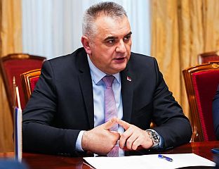 МИНИЋ: У ПРОТЕКЛИХ ГОДИНУ И ПО УЛОЖЕНО У ВРТИЋЕ У 17 ЛОКАЛНИХ ЗАЈЕДНИЦА