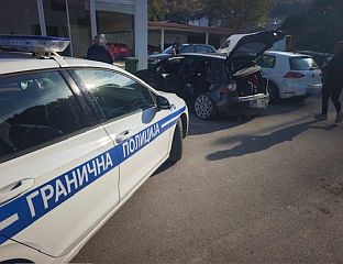 СПРИЈЕЧЕНО КРИЈУМЧАРЕЊЕ СЕДАМ МИГРАНАТА НА ПОДРУЧЈУ ВЕЛИКЕ КЛАДУШЕ