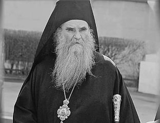 У ПЕТАК ПОМЕН БЛАЖЕНОПОЧИВШЕМ МИТРОПОЛИТУ АМФИЛОХИЈУ