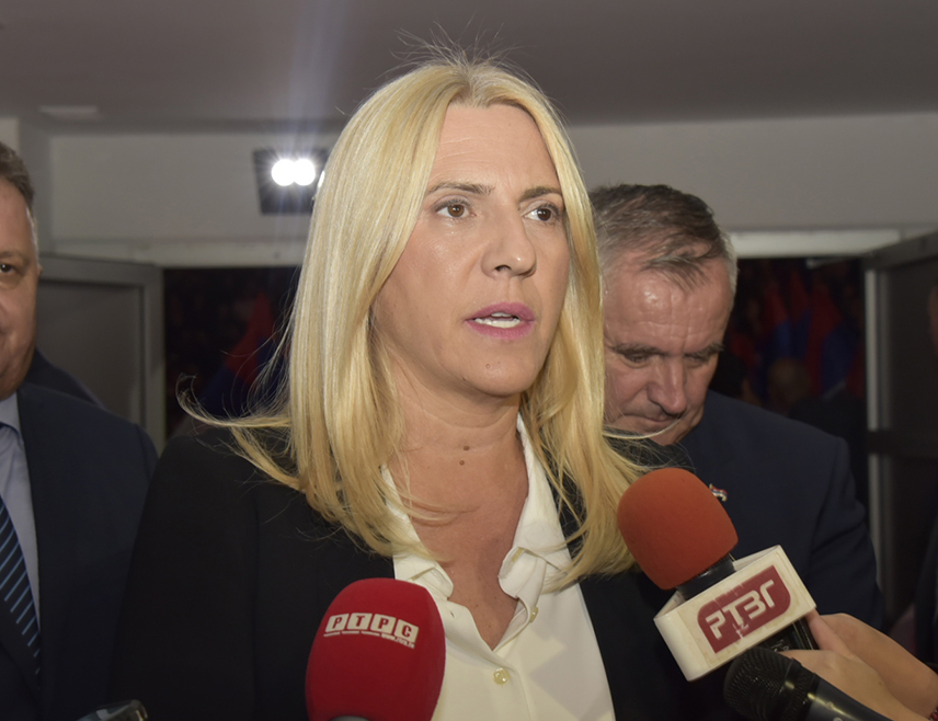 GRADIŠKA, NOVEMBER 2 /SRNA/ - Serb BiH Presidency member Željka Cvijanović has said that the procedure for appointing a high representative is clearly prescribed by the Dayton Peace Agreement and that a great abuse of the UN Security Council and a huge manipulation of international law are at play.