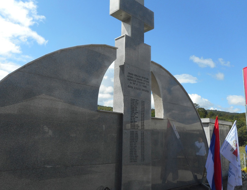 BRATUNAC, APRIL 30 /SRNA/ - The tragedy of the Ljubomir Mlađenović family from Jažestica near Bratunac after the massacre in World War II repeated itself in 1992 when Muslim extremists killed his wife and two sons, Dragan and Anđelko, whose head was severed and taken as a "trophy" to Naser Orić, and eyewitnesses accuse Kemal Mehmedović of this.