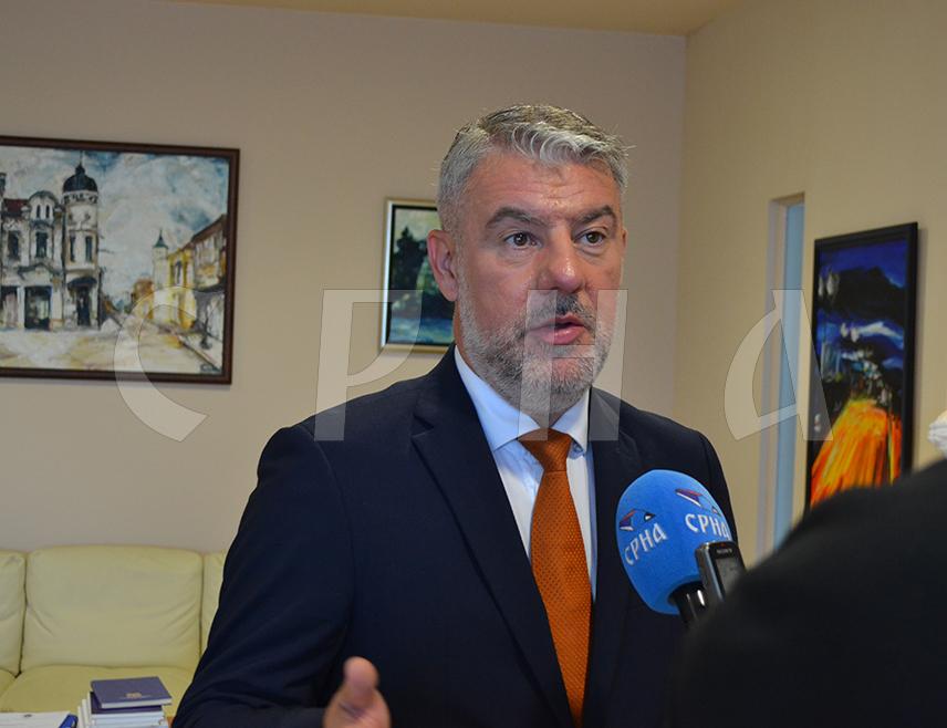 BANJA LUKA, SEPTEMBER 3 /SRNA/ - The Minister of Health and Social Protection of Republika Srpska, Alen Šeranić, told SRNA that the new Holy Apostle Luka Hospital in Doboj will enable better and faster provision of services to citizens, and its construction is the result of many years of work by the line ministry and Government of Srpska.