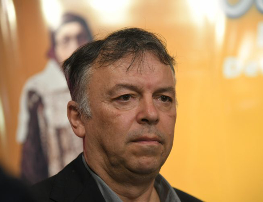 BELGRADE, SEPTEMBER 4 /SRNA/ - Multimedia artist, musician, writer Nenad Janković aka Nele Karajlić told SRNA that he was shocked by the news of the death of Bora Đorđević, whom he said was one of the most talented and greatest poets on "this" language, an icon of Yugoslav and Serbian pop-rock culture.