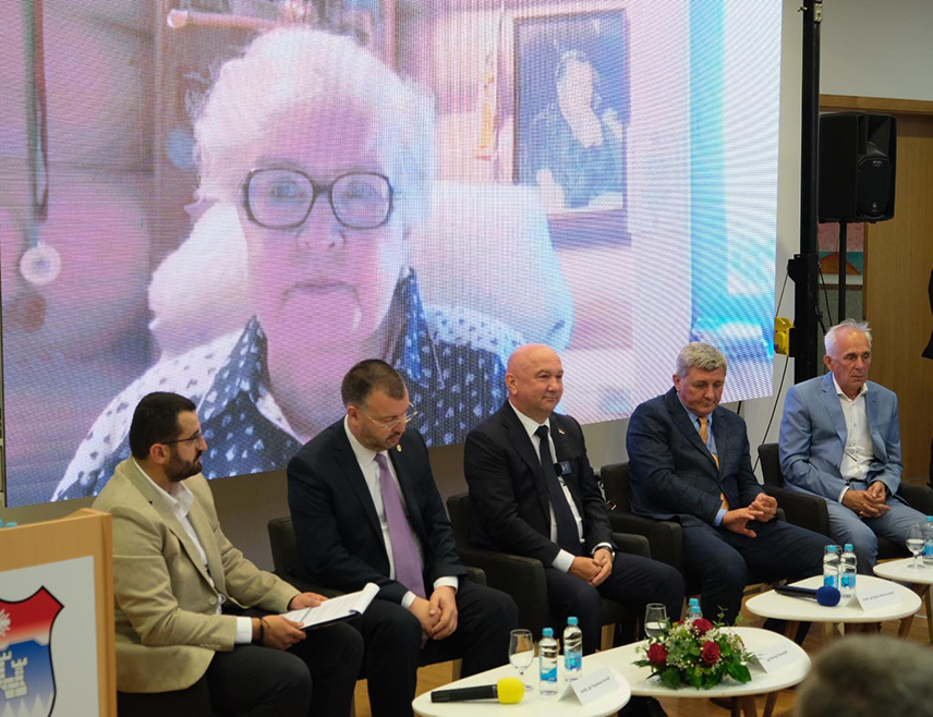 PALE, SEPTEMBER 7 /SRNA/ - Russian academician and historian Elena Guskova has supported the initiative to grant Pale the status of the capital of Republika Srpska, emphasizing that Pale is the capital city from the wartime period that will forever remain in history as victorious.