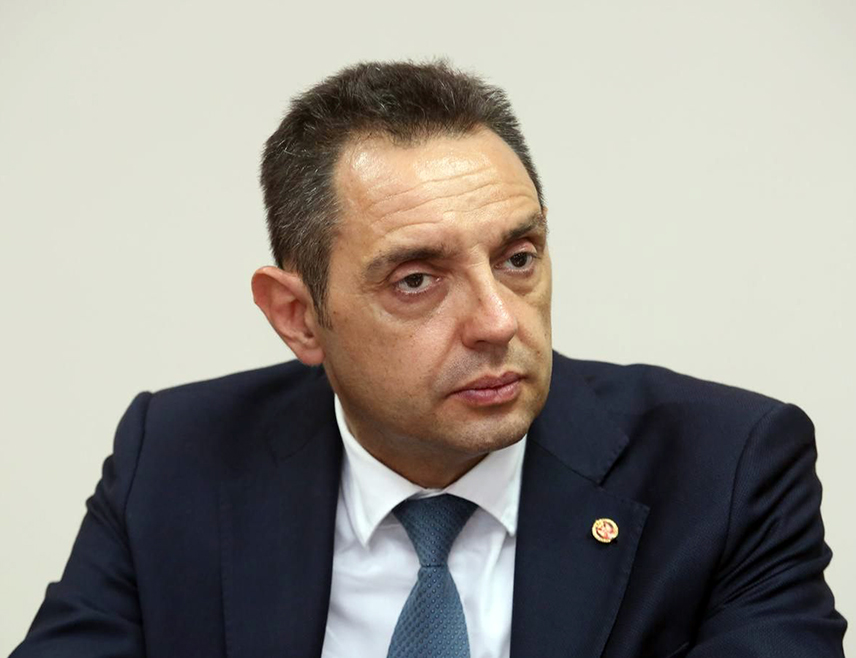BELGRADE, NOVEMBER 12 /SRNA/ - Deputy Prime Minister of Serbia Aleksandar Vulin said that there is no such force that can force Serbs to become part of NATO and pointed out that in 1999 the criminal unipolar world was at its peak, but it was also the beginning of its end because then the seed of a new, multipolar world was conceived.