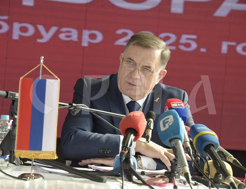 PRIJEDOR, FEBRUARY 21 /SRNA/ - SNSD Leader Miorad Dodik says this party launched an initiative to annul all decisions and laws that were not passed in accordance with the Dayton Peace Agreement and the Constitution of BiH, stressing that Srpska does not recognise any decision made by Christian Schmidt.