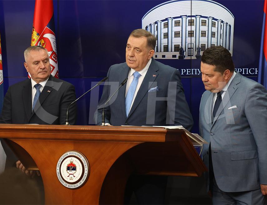 BANJA LUKA, MARCH 12 /SRNA/ - Republika Srpska President Milorad Dodik says the Muslims started overthrowing Republika Srpska, but that there is no need to disturb anyone.