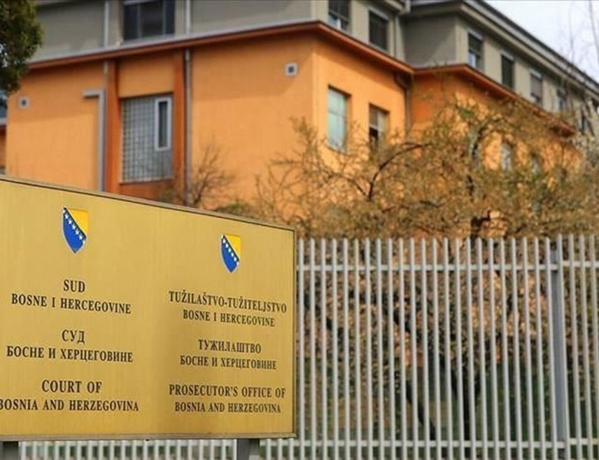 САРАЈЕВО, 16. МАРТА /СРНА/ - Тужилац неуставног Tужилаштва БиХ Џермин Пашић вођа је тима тужилаца који по сваку цијену жели да прогони званичнике Републике Српске Милорада Додика, Радована Вишковића и Ненада Стевандића.