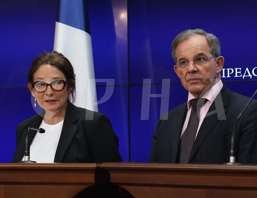 BANJA LUKA, MARCH 22 /SRNA/ - Member of the European Parliament, Pascale Piera, has said today in Banja Luka that the ongoing violation of rights against Republika Srpska is absolutely unacceptable and that she will do everything to make the truth come to light.