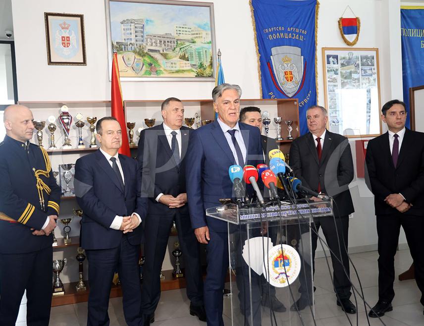 BANJA LUKA, APRIL 4 /SRNA/ - Republika Srpska Interior Minister Siniša Karan says the Srpska Police is the guarantor of the safety of all citizens, Srpska is a safe place to live that has a modern and strong police force.