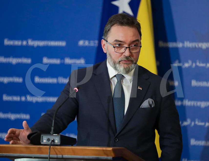 SARAJEVO, APRIL 7 /SRNA/ - Deputy Chairman of the Council of Ministers Staša Košarac said that Minister of Foreign Affairs Elmedin Konaković admitted during today’s Council of Ministers session that he signs secret lobbying agreements, about which he cannot inform the Council of Ministers, thus violating the law and the Constitution and will have to answer for it.