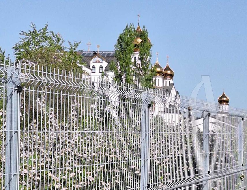 БАЊАЛУКА, 16. АПРИЛА /СРНА/ - У Републици Српској током васкршњих празника падавине су могуће понегдје, а температура ваздуха биће изнад 20 степени Целзијусових, рекла је Срни метеоролог Републичког хидрометеоролошког завода Милица Ђорђевић.
