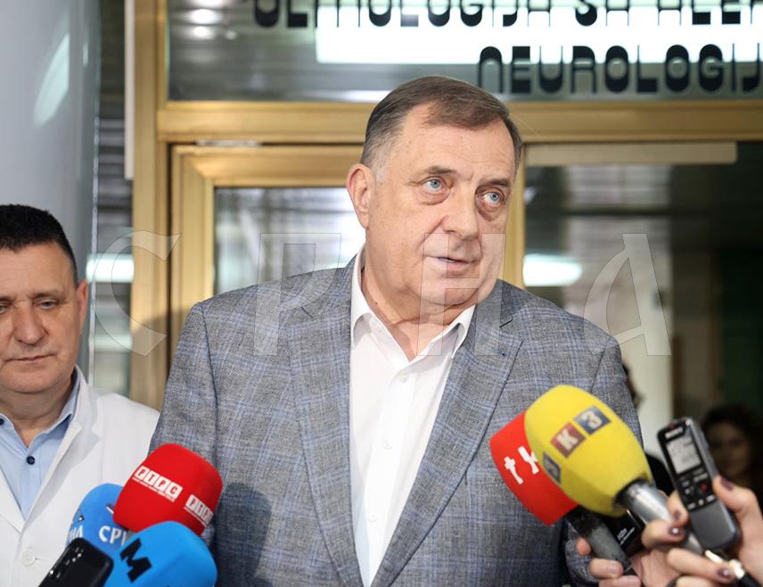 BANJA LUKA, APRIL 20 /SRNA/ - The President of Republika Srpska Milorad Dodik, who visited the youngest hospitalized patients at the University Clinical Center /UCC/ of Srpska, said that it is important today, on Easter, to be with community members who are unable to be with their families.