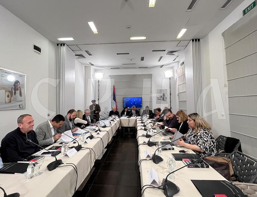 KOZARSKA DUBICA, APRIL 22 /SRNA/ - A two-day international scientific conference "NDH and the Jasenovac concentration camp in the light of modern research" was opened today in Kozarska Dubica, which brought together 20 participants from all over the world, including the Israeli historian Gideon Greif.
