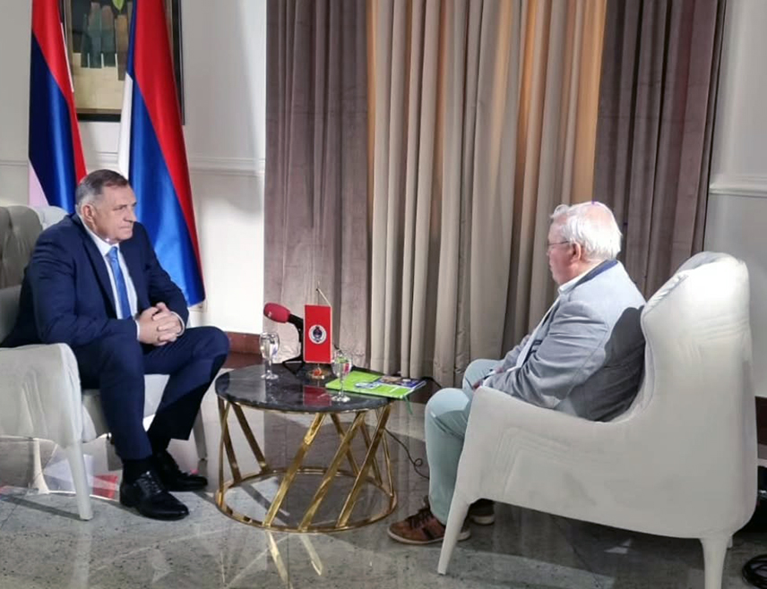 БАЊАЛУКА, 2. МАЈА /СРНА/ - Предсједник Републике Српске Милорад Додик разговарао је, у одвојеним интервјуима, са новинарима аустријског јавног сервиса ОРФ, магазина Профил и новина Ди Пресе.