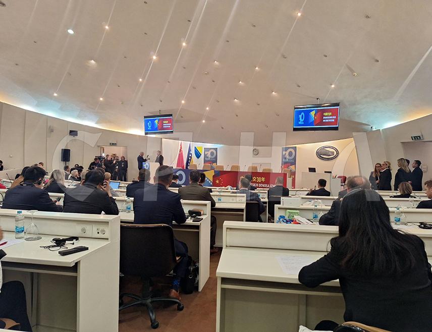 SARAJEVO, MAY 14 /SRNA/ - China is ready to continue its traditional friendship with BiH, deepen mutually beneficial cooperation, and elevate bilateral relations to a higher level in order to better serve the interests of the peoples of both countries, said Chinese Ambassador to BiH Li Fan today.