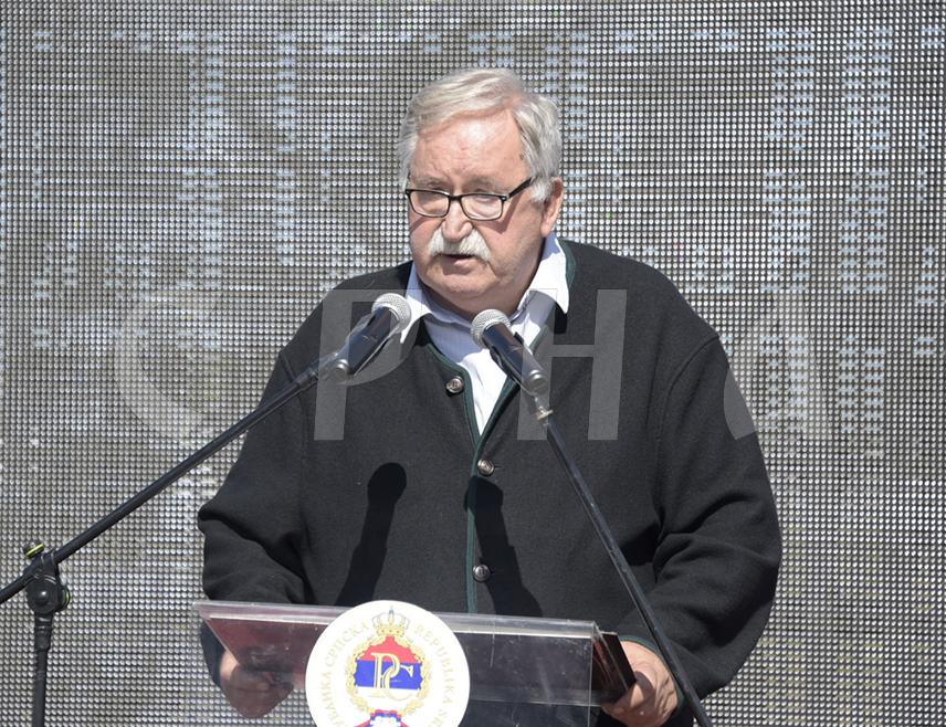 BANJA LUKA, MAY 18 /SRNA/ - The decision of the Holy Assembly of Bishops of the Serbian Orthodox Church to canonize the holy martyrs of Garavice and Bihać is another way to preserve more than 14,500 Serbian victims who perished in 1941 from oblivion, Nebojša Kuštrinović, president of the “Garavice 1941” Committee, told SRNA.