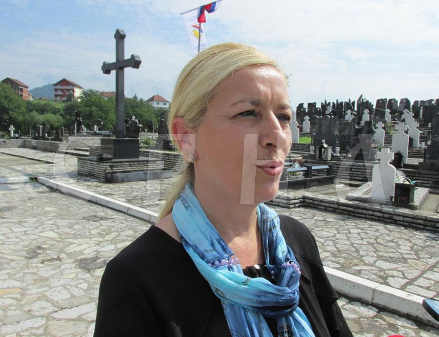 БРАТУНАЦ, 20. МАЈА /СРНА/ - Лавина бошњачких осуда изградње спомен-комплекса српским жртвама бирчанске регије у Братунцу даје додатни мотив и снагу да се спомен-обиљежје изгради и свједочи истину о страдањима и некажњеним муслиманским злочинима над недужним цивилима, изјавила је Срни предсједник Организације породица заробљених и погинулих бораца и несталих цивила Братунца Радојка Филиповић.