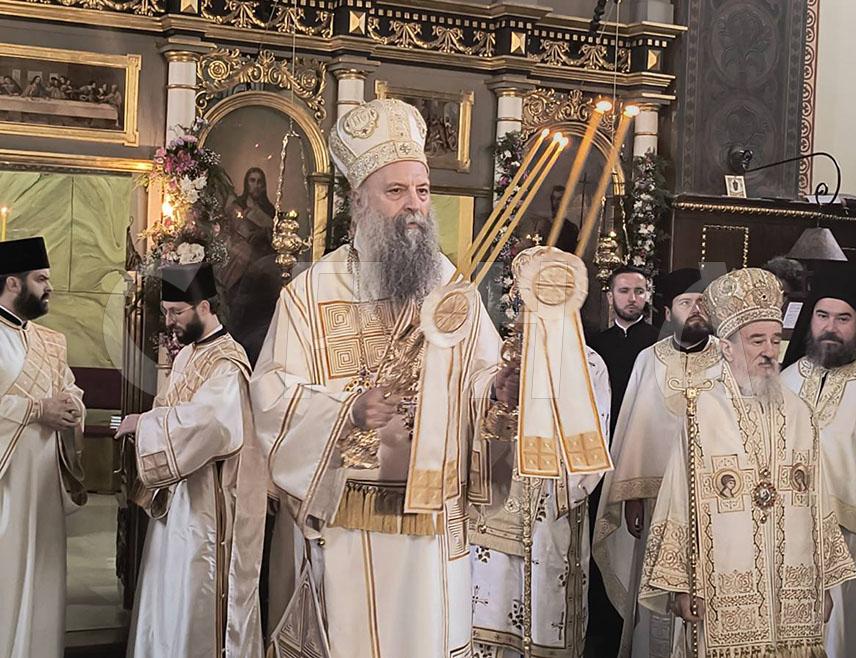 БЕОГРАД, 29. МАЈА /СРНА/ - Светом архијерејском литургијом у Вазнесењској цркви Српска православна црква /СПЦ/ и Град Београд почели су обиљежавање градске славе Спасовдана.