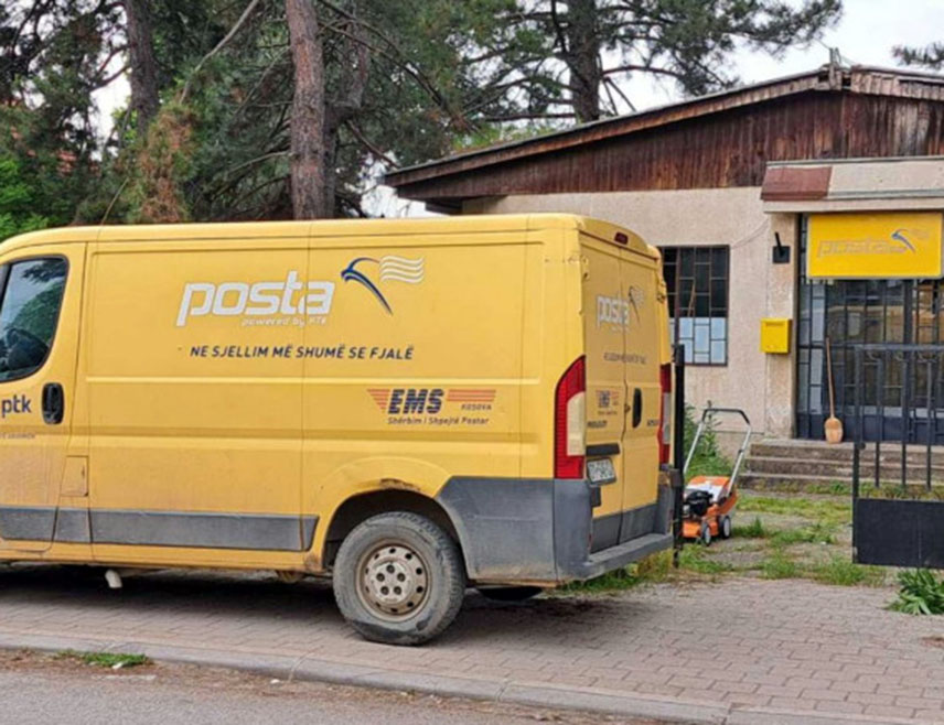 БЕОГРАД, 29. МАЈА /СРНА/ - "Пошта Србије" апеловала је на међународне институције да осуде упад полиције самопроглашеног Косова у затворени објекат ове компаније у Прилужју код Вучитрна и да стану на пут насиљу.