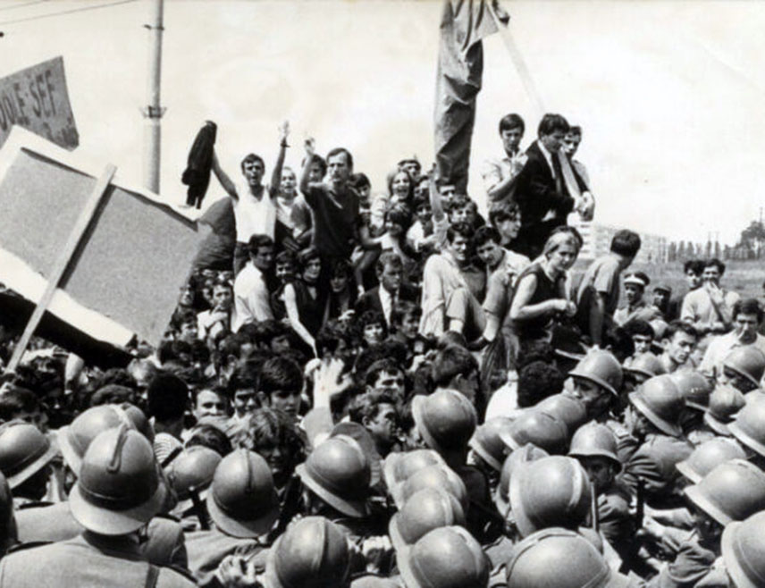 БИЈЕЉИНА, 2. ЈУНА /СРНА/ - У Београду су 3. јуна 1968. године избиле највеће студентске демонстрације у Југославији, као одјек протеста који су се у то доба дешавали широм Западне Европе.