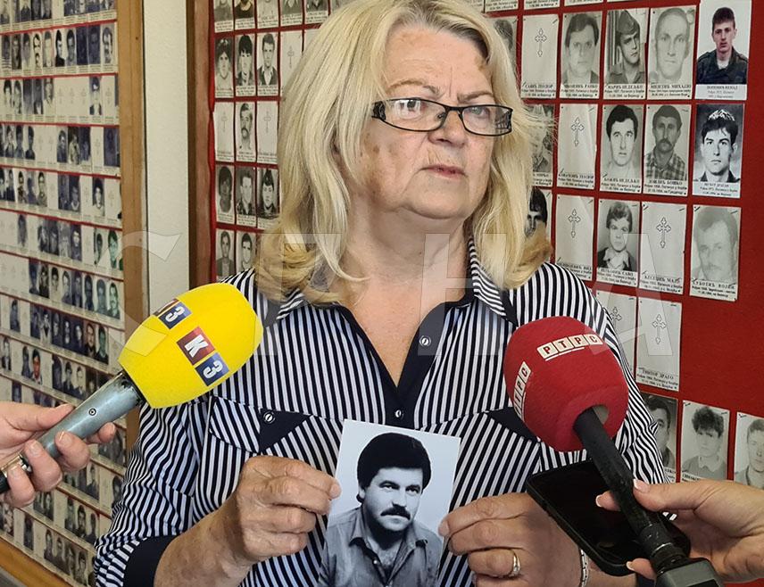 DOBOJ, JUNE 2 /SRNA/ - The testimony of Ružica Pejić from Vozuća, who lost 12 family members during the Defensive-Patriotic War, was recorded in Doboj today, the first of its kind at the new studio centre in the city, which is part of a multimedia museum project initiated by the City Administration-supported Public Institution Republika Srpska Memorial Centre.