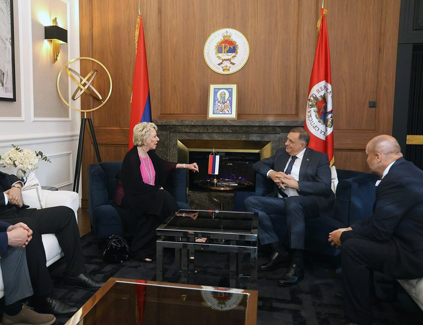 BANJA LUKA, JUNE 3 /SRNA/ – The President of Republika Srpska Milorad Dodik met today in Banja Luka with Ellen Beck, a prominent philanthropist from Arizona known for her selfless support of communities through donations, humanitarian work, and advocacy for Christian values, as well as a strong supporter and admirer of U.S. President Donald Trump.