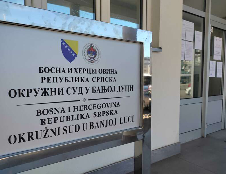 BANJA LUKA, JUNE 11 /SRNA/ - The Banja Luka District Court has rejected the motion by the Republika Srpska Prosecutor's Office to order custody for SDS President and Mayor of Teslić Milan Miličević, Teslić City Assembly councilor Mehmed Dubravac — both suspected of influence peddling — and councilor Meša Jašarević, suspected of taking bribes, and imposed precautionary measures instead.