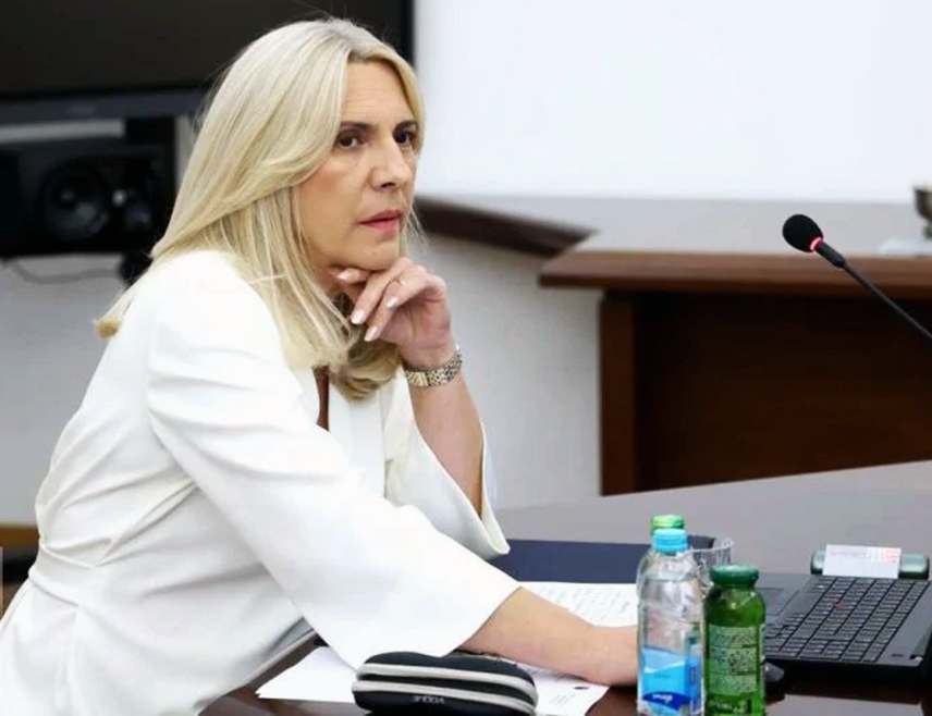 EAST SARAJEVO, June 12 (SRNA) – The cancellation of the Conference of European Rabbis meeting constitutes a major scandal and a dangerous indication of the deep-seated intolerance that persists in Sarajevo, stated Željka Cvijanović, Serb member and Chairwoman of the Presidency of Bosnia and Herzegovina, in a comment to SRNA.
