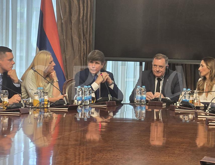 BANJA LUKA, JUNE 23 /SRNA/ - Former Governor of the U.S. state of Illinois Rod Blagojevich says the Serb people is fortunate for having such a strong leader as Milorad Dodik for the president, which they should be very proud of.