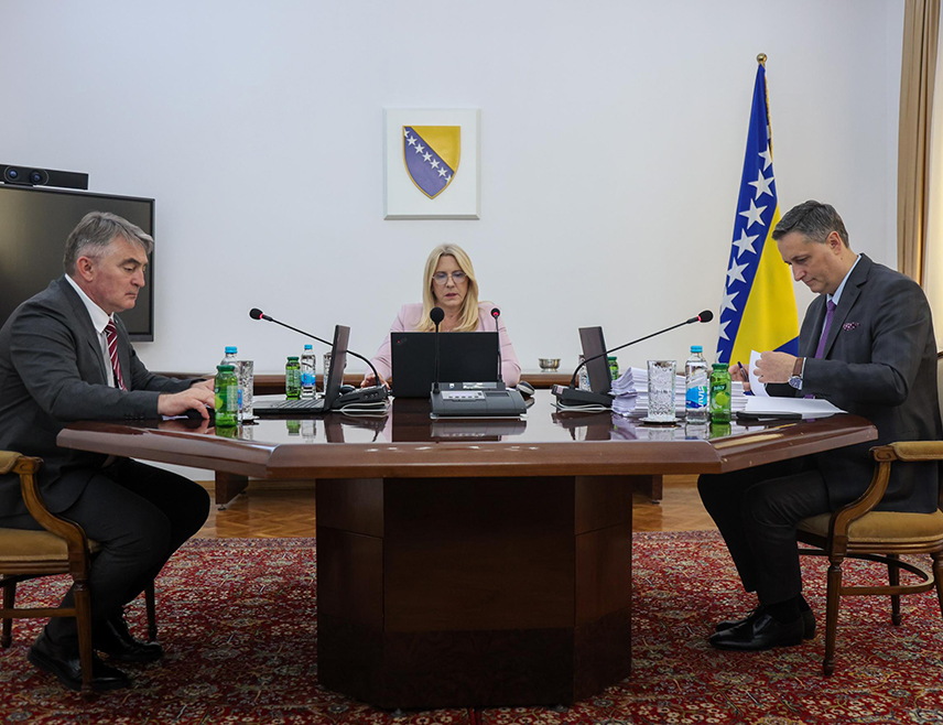 EAST SARAJEVO, JUNE 27 /SRNA/ – Serb member and Chairwoman of the BiH Presidency Željka Cvijanović has scheduled a Presidency session for next week, with the dismissal of BiH Ambassador to the Council of Europe Haris Bašić listed as one of the items on the agenda, SRNA has learned.