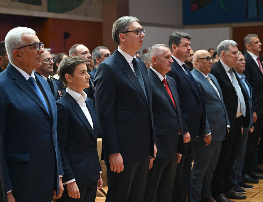 BELGRADE, JUNE 28 /SRNA/ - Republika Srpska Prime Minister Radovan Višković said that the Order of Serbia on a sash, with which he was awarded today on Vidovdan by the homeland, is a special privilege, a great honor, but also a responsibility.