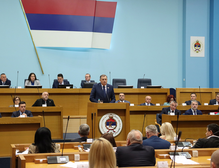 BANJA LUKA, JULY 1 /SRNA/ - Republika Srpska President Milorad Dodik said that the United States did not request any deportation of migrants to Republika Srpska and BiH, but that if that happens, the Republika Srpska Parliament will discuss it.