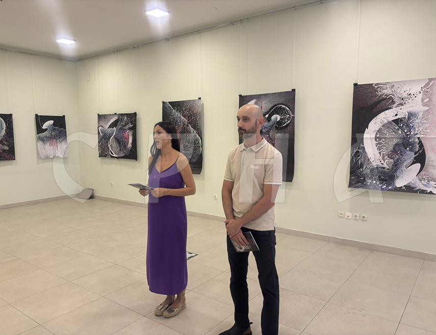 ПРИЈЕДОР, 4. ЈУЛА / СРНА/ - У галерији Удружења ликовних умјетника Приједор / УЛУП/ вечерас је отворена ликовна изложба "Протетика за живот" чији је аутор академски ликовни умјетник Марио Игњић.