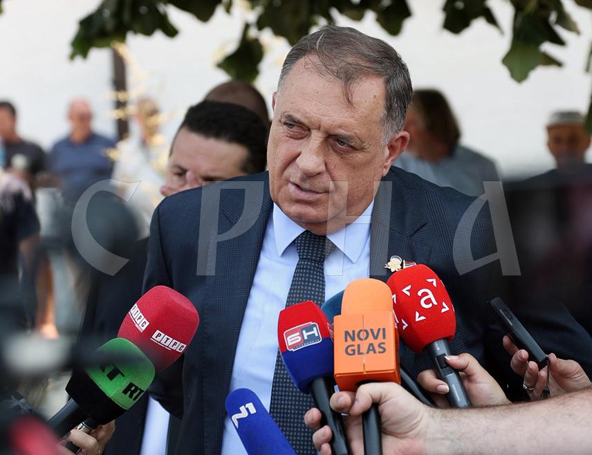 BRATUNAC, JULY 5 /SRNA/ – Republika Srpska President Milorad Dodik states his appearance before the Court and Prosecutor’s Office of BiH was purely politically motivated.