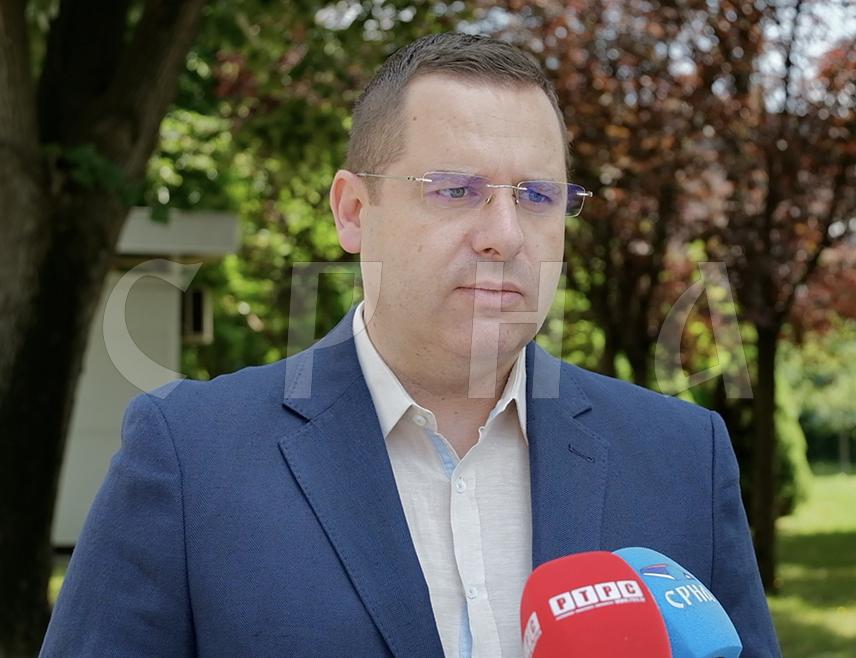 BANJA LUKA, JULY 10 /SRNA/ – The spokesperson of SNSD, Radovan Kovačević, said that the statement by PDP President Draško Stanivuković – that PDP would not participate in early elections if the Appellate Panel upheld the first-instance verdict against President of Srpska Milorad Dodik – is an attempt to "clean his image" in front of the public of Srpska.