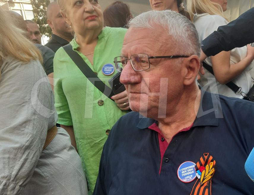 BELGRADE, JULY 11 /SRNA/ - The leader of the Serbian Radical Party, Vojislav Šešelj, claims that the alleged genocide against Bosniaks in Srebrenica is a blatant lie and that smearing and slandering the Serbian people must not be allowed. Instead, he says, the fight for the truth must be pursued with even greater determination.