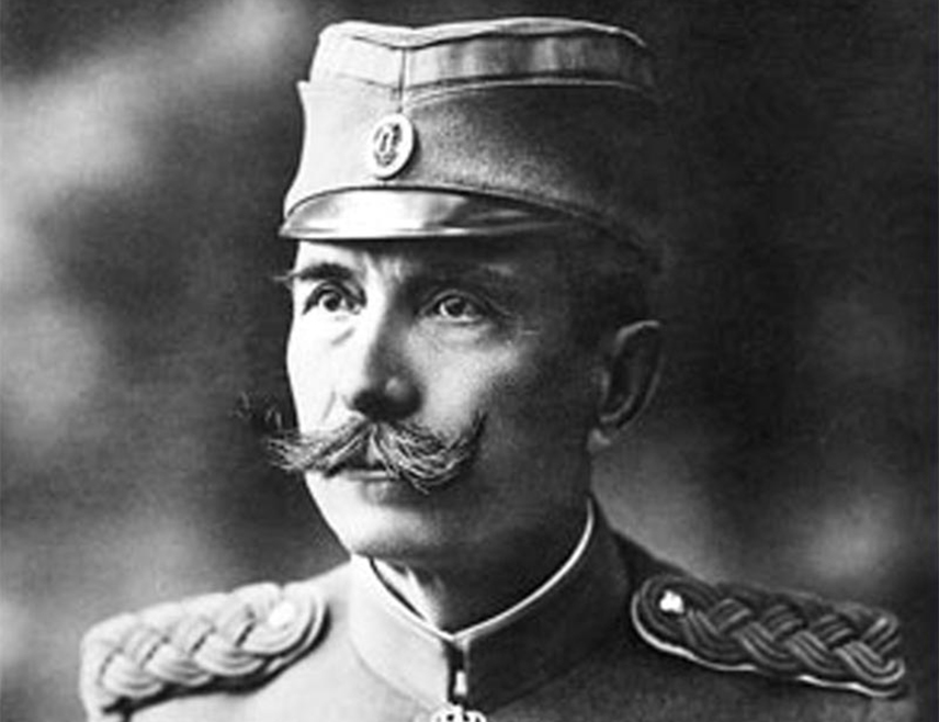 БИЈЕЉИНА, 15. ЈУЛА /СРНА/ - Српски војвода Петар Бојовић /1858-1945/, ослободилац Београда у Првом свјетском рату и један од најистакнутијих српских војсковођа, рођен је 16. јула 1858. године.