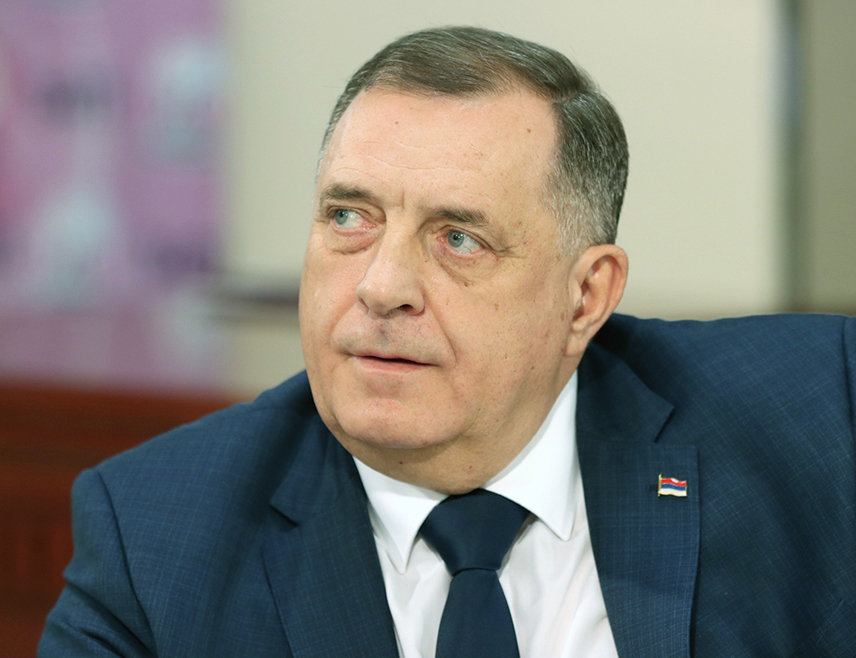БАЊАЛУКА, 3. АВГУСТА /СРНА/ - Предсједник Републике Српске Милорад Додик поручио је да нико не може да поништи вољу народа у Српској.