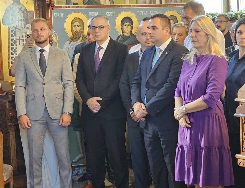 BANJA LUKA, AUGUST 10 /SRNA/ - The Serb member of the BiH Presidency, Željka Cvijanović, emphasized that Christian Schmidt imposed his frustration on BiH and brought the entire country into a major crisis, but stressed that it is important that Republika Srpska will undoubtedly emerge from this even stronger to stand behind the legitimate rights of its legitimately elected representatives and to defend both its will and its determination to live in freedom.
