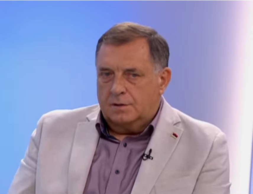 BANJA LUKA, AUGUST 17 /SRNA/ - Republika Srpska President Milorad Dodik stated today that Republika Srpska is entering a week in which it will make important decisions, the main goal of which is to block any possibility of holding an illegitimate presidential election in Republika Srpska.