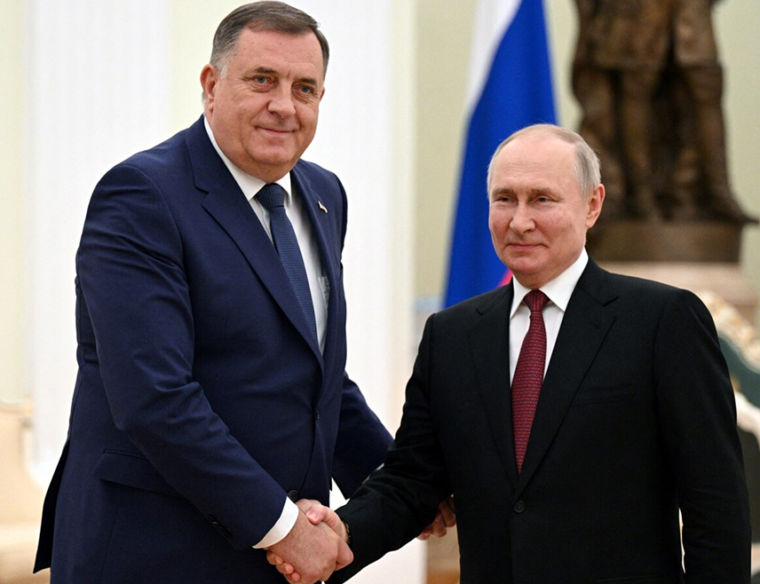 ВАШИНГТОН, 17. АВГУСТА /СРНА/ - Руски предсједник Владимир Путин сматра Русију свједоком потписивања Дејтонског мировног споразума и остаје привржен том ставу, изјавио је предсједник Републике Српске Милорад Додик.