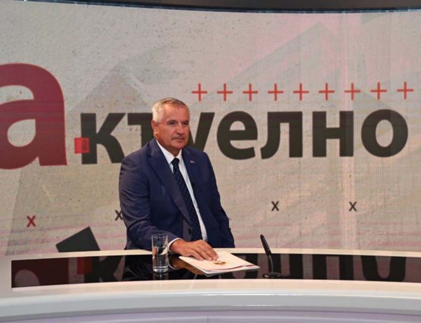 BANJA LUKA, AUGUST 18 /SRNA/ - The outgoing Prime Minister of Republika Srpska Radovan Višković said this evening that he expects the new Government to be elected in the first week of September.