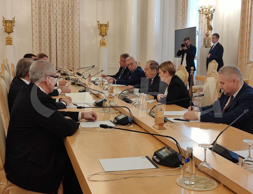 MOSCOW, SEPTEMBER 9 /SRNA/ – The Minister of Foreign Affairs of the Russian Federation Sergey Lavrov emphasized at the beginning of his meeting with the President of Republika Srpska Milorad Dodik in Moscow that this is a very important meeting, especially due to recent complicated situation in BiH.