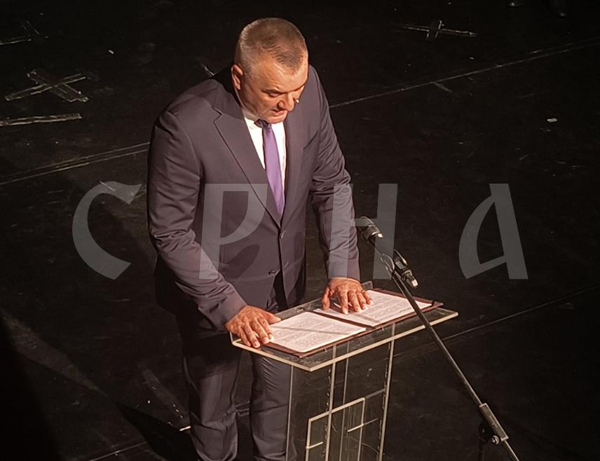 БЕОГРАД, 15. СЕПТЕМБРА /СРНА/ - Премијер Републике Српске Саво Минић поручио је вечерас да су српско јединство и саборност снага српског народа.