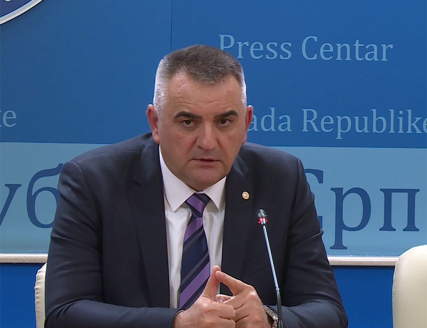 БАЊАЛУКА, 25. СЕПТЕМБРА /СРНА/ - Предсједник Владе Републике Српске Саво Минић разговараће сутра у Бањалуци са предсједником Владе Србије Ђуром Мацутом.